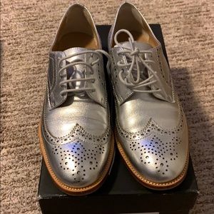 Beautiful silver oxford shoes